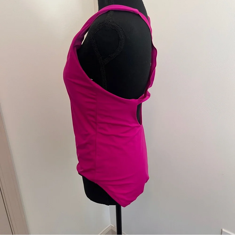Athleta Malibu One Piece Swimsuit Pink‎ Sz L